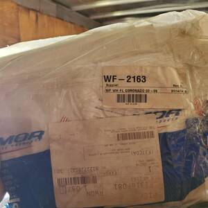 BLR.WF2163 - Winterfront 3 Slot