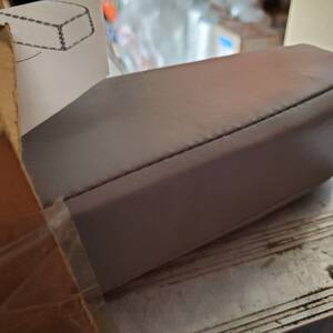 BOS.1234231636 - Armrest - Adjacent Assembly, Opal